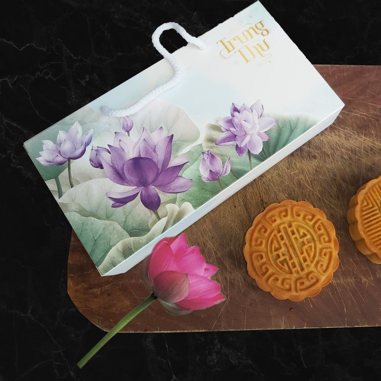 Mẫu hộp đựng rượu vang giấy từ tính HDR-02